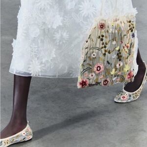 ZARA WOMAN NWT EMBROIDERED TULLE FLORAL TOTE BAG